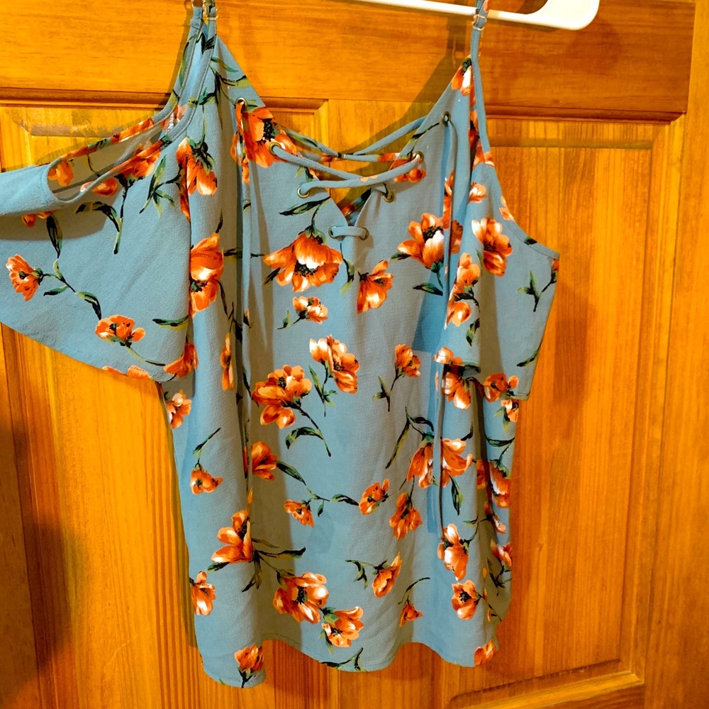 Beautiful floral shoulderless top